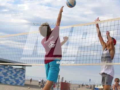 Thumbnail 3 in La Jolla vs. Point Loma (CIF SDS Open Division 3rd Place Final) photogallery.