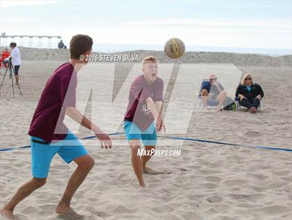 Thumbnail 3 in La Jolla vs. Point Loma (CIF SDS Open Division 3rd Place Final) photogallery.