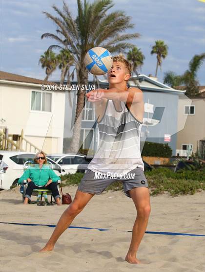 Thumbnail 3 in La Jolla vs. Point Loma (CIF SDS Open Division 3rd Place Final) photogallery.