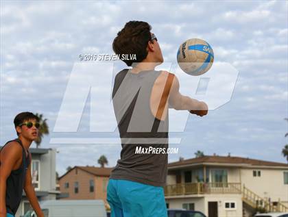 Thumbnail 1 in La Jolla vs. Point Loma (CIF SDS Open Division 3rd Place Final) photogallery.