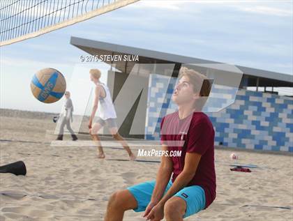 Thumbnail 2 in La Jolla vs. Point Loma (CIF SDS Open Division 3rd Place Final) photogallery.