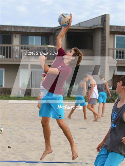 Thumbnail 1 in La Jolla vs. Point Loma (CIF SDS Open Division 3rd Place Final) photogallery.