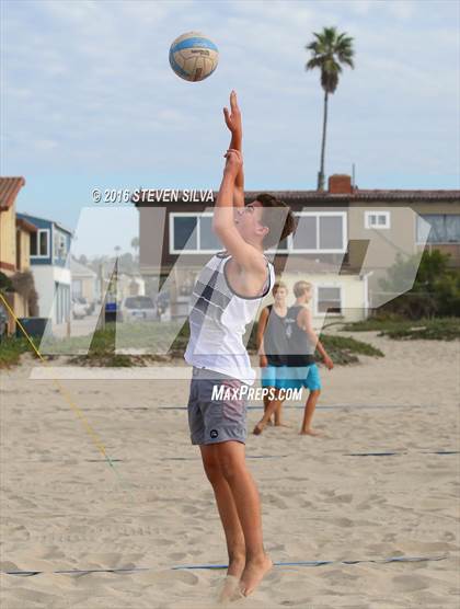 Thumbnail 2 in La Jolla vs. Point Loma (CIF SDS Open Division 3rd Place Final) photogallery.