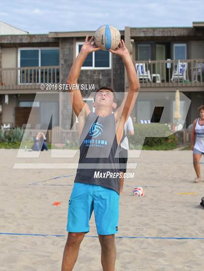 Thumbnail 3 in La Jolla vs. Point Loma (CIF SDS Open Division 3rd Place Final) photogallery.
