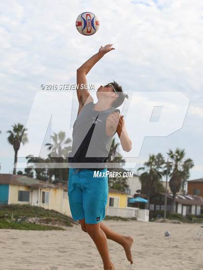 Thumbnail 1 in La Jolla vs. Point Loma (CIF SDS Open Division 3rd Place Final) photogallery.