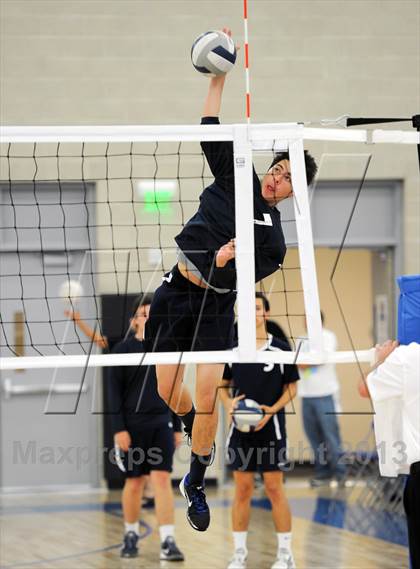Thumbnail 3 in Camarillo vs. South Pasadena (CIF SS D3 Final) photogallery.
