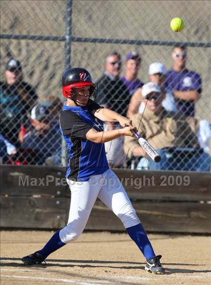 Thumbnail 3 in West Hills @ Santana photogallery.