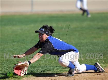 Thumbnail 2 in West Hills @ Santana photogallery.