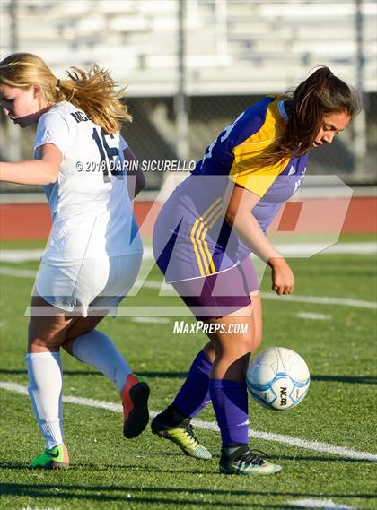 Thumbnail 1 in Desert Ridge vs. Mesa (Coyote Classic Soccer Tournament) photogallery.
