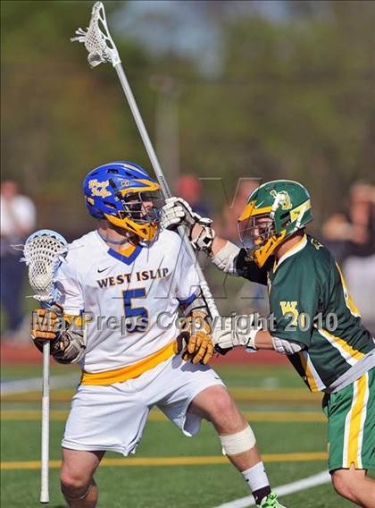 Thumbnail 2 in Ward Melville @ West Islip photogallery.