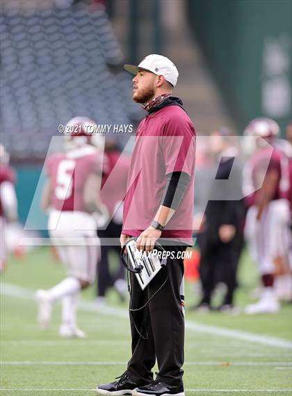 Thumbnail 1 in Red Oak vs. Mansfield Summit (UIL Class 5A D1 Quarterfinals) photogallery.