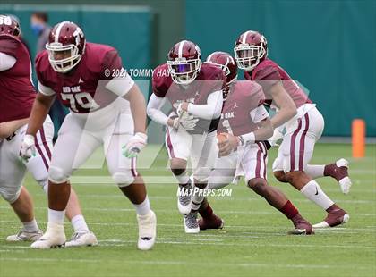Thumbnail 1 in Red Oak vs. Mansfield Summit (UIL Class 5A D1 Quarterfinals) photogallery.