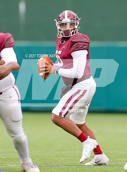 Thumbnail 3 in Red Oak vs. Mansfield Summit (UIL Class 5A D1 Quarterfinals) photogallery.