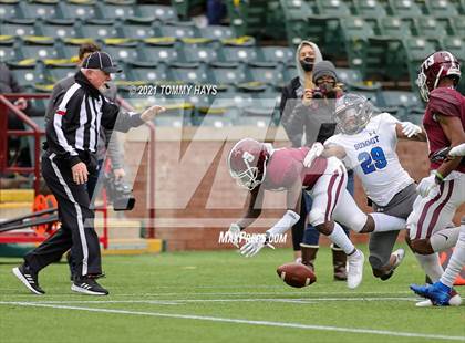 Thumbnail 3 in Red Oak vs. Mansfield Summit (UIL Class 5A D1 Quarterfinals) photogallery.