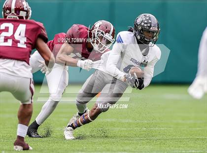 Thumbnail 2 in Red Oak vs. Mansfield Summit (UIL Class 5A D1 Quarterfinals) photogallery.