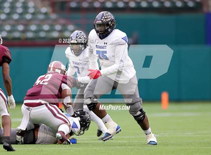 Thumbnail 3 in Red Oak vs. Mansfield Summit (UIL Class 5A D1 Quarterfinals) photogallery.