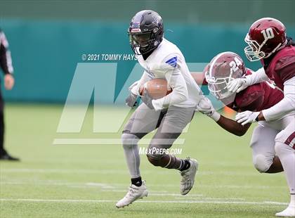 Thumbnail 1 in Red Oak vs. Mansfield Summit (UIL Class 5A D1 Quarterfinals) photogallery.