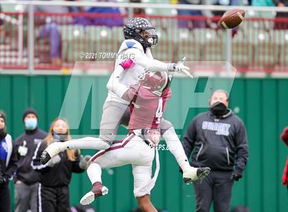 Thumbnail 2 in Red Oak vs. Mansfield Summit (UIL Class 5A D1 Quarterfinals) photogallery.