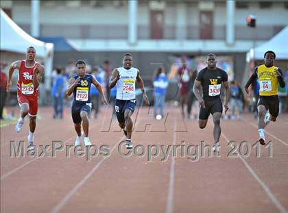 Thumbnail 3 in 44th Arcadia Invitational (Saturday's Boys Track Events) photogallery.
