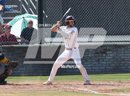 Thumbnail 2 in El Modena @ Esperanza photogallery.