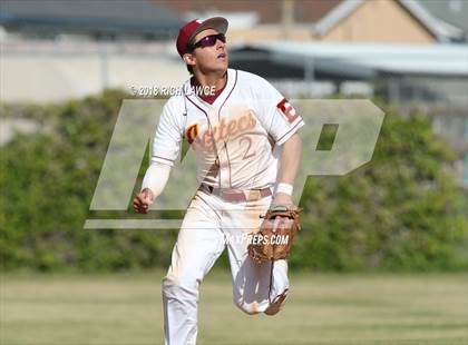 Thumbnail 3 in El Modena @ Esperanza photogallery.