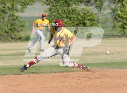 Thumbnail 3 in El Modena @ Esperanza photogallery.