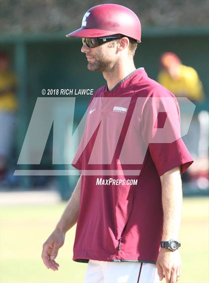Thumbnail 1 in El Modena @ Esperanza photogallery.