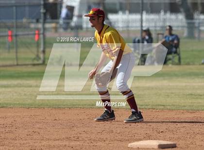 Thumbnail 3 in El Modena @ Esperanza photogallery.