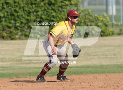 Thumbnail 2 in El Modena @ Esperanza photogallery.