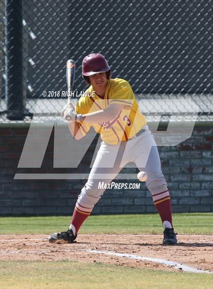 Thumbnail 2 in El Modena @ Esperanza photogallery.
