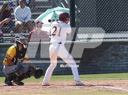 Thumbnail 2 in El Modena @ Esperanza photogallery.