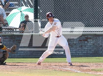 Thumbnail 1 in El Modena @ Esperanza photogallery.