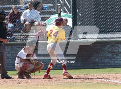 Thumbnail 2 in El Modena @ Esperanza photogallery.