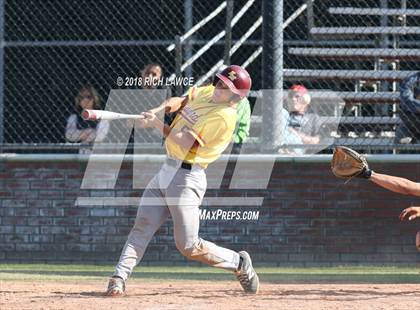 Thumbnail 2 in El Modena @ Esperanza photogallery.