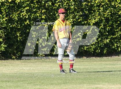 Thumbnail 2 in El Modena @ Esperanza photogallery.