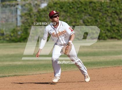 Thumbnail 1 in El Modena @ Esperanza photogallery.