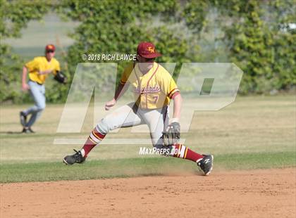 Thumbnail 2 in El Modena @ Esperanza photogallery.