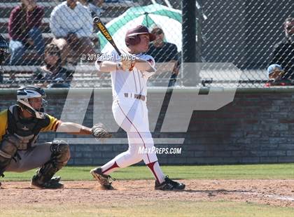 Thumbnail 2 in El Modena @ Esperanza photogallery.
