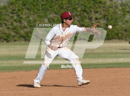 Thumbnail 3 in El Modena @ Esperanza photogallery.