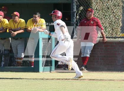 Thumbnail 2 in El Modena @ Esperanza photogallery.