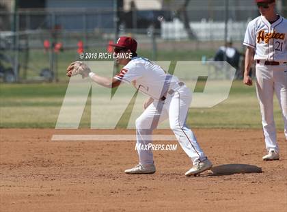 Thumbnail 3 in El Modena @ Esperanza photogallery.