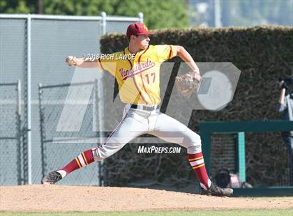Thumbnail 3 in El Modena @ Esperanza photogallery.