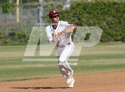 Thumbnail 3 in El Modena @ Esperanza photogallery.