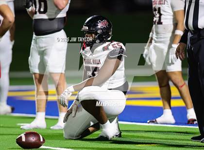 Thumbnail 3 in Mineral Wells vs Glen Rose (UIL 4A-2 Football Bi-District) photogallery.