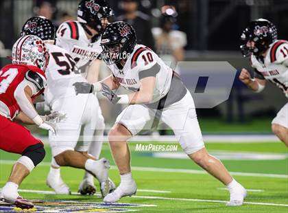 Thumbnail 2 in Mineral Wells vs Glen Rose (UIL 4A-2 Football Bi-District) photogallery.