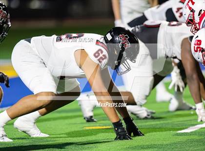 Thumbnail 2 in Mineral Wells vs Glen Rose (UIL 4A-2 Football Bi-District) photogallery.