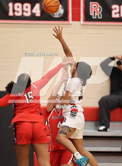 Thumbnail 1 in Regis Jesuit @ Rangeview photogallery.