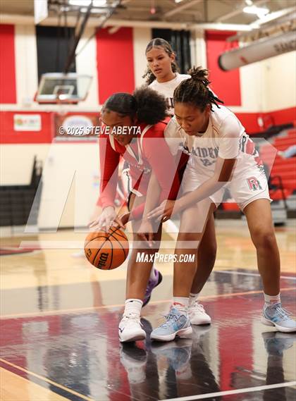 Thumbnail 1 in Regis Jesuit @ Rangeview photogallery.