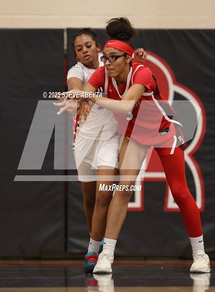 Thumbnail 1 in Regis Jesuit @ Rangeview photogallery.