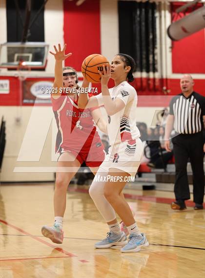 Thumbnail 1 in Regis Jesuit @ Rangeview photogallery.